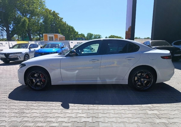 Alfa Romeo Giulia cena 235900 przebieg: 1, rok produkcji 2024 z Ostrzeszów małe 232